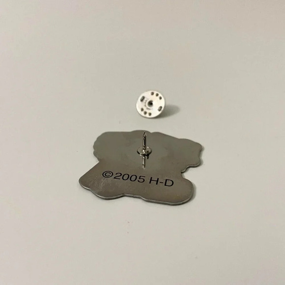 2005 Harley Davidson Myrtle Beach South Carolina Pirate Parrot Pin Biker - Picture 6 of 11